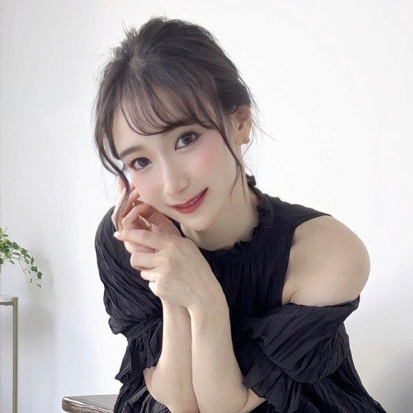 黑川晴美 (黒川晴美,Kurokawa Harumi)