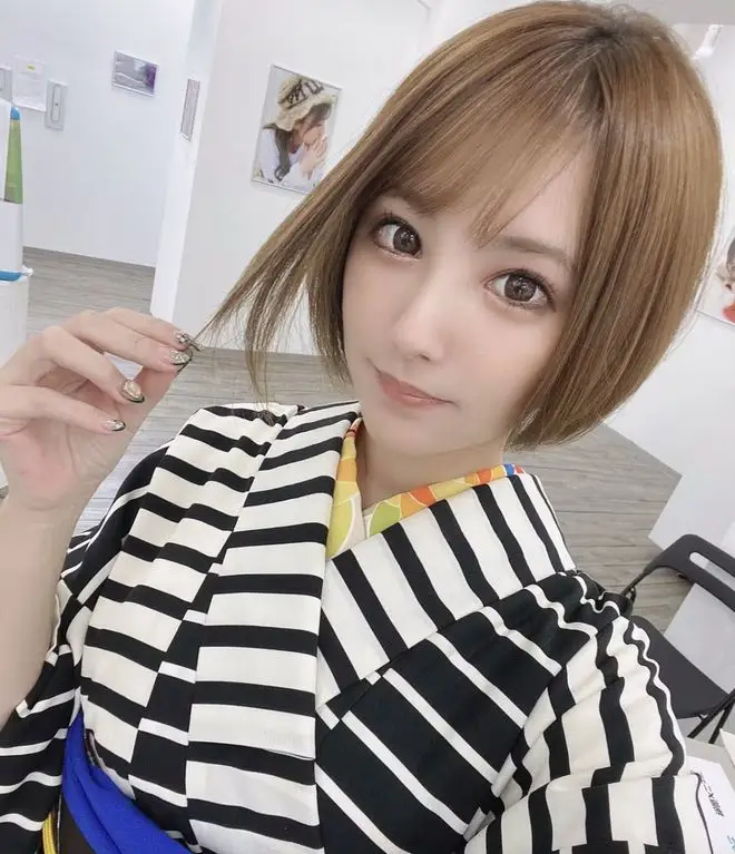 天海翼 (天海つばさ,Amami Tsubasa)