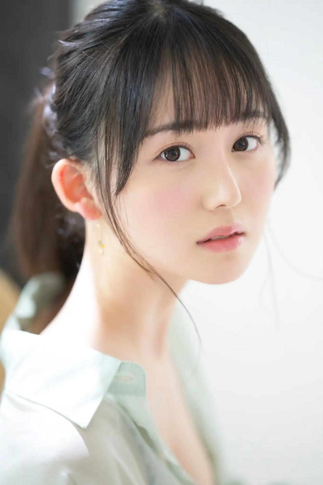 小坂七香 (Kosaka Nanaka)