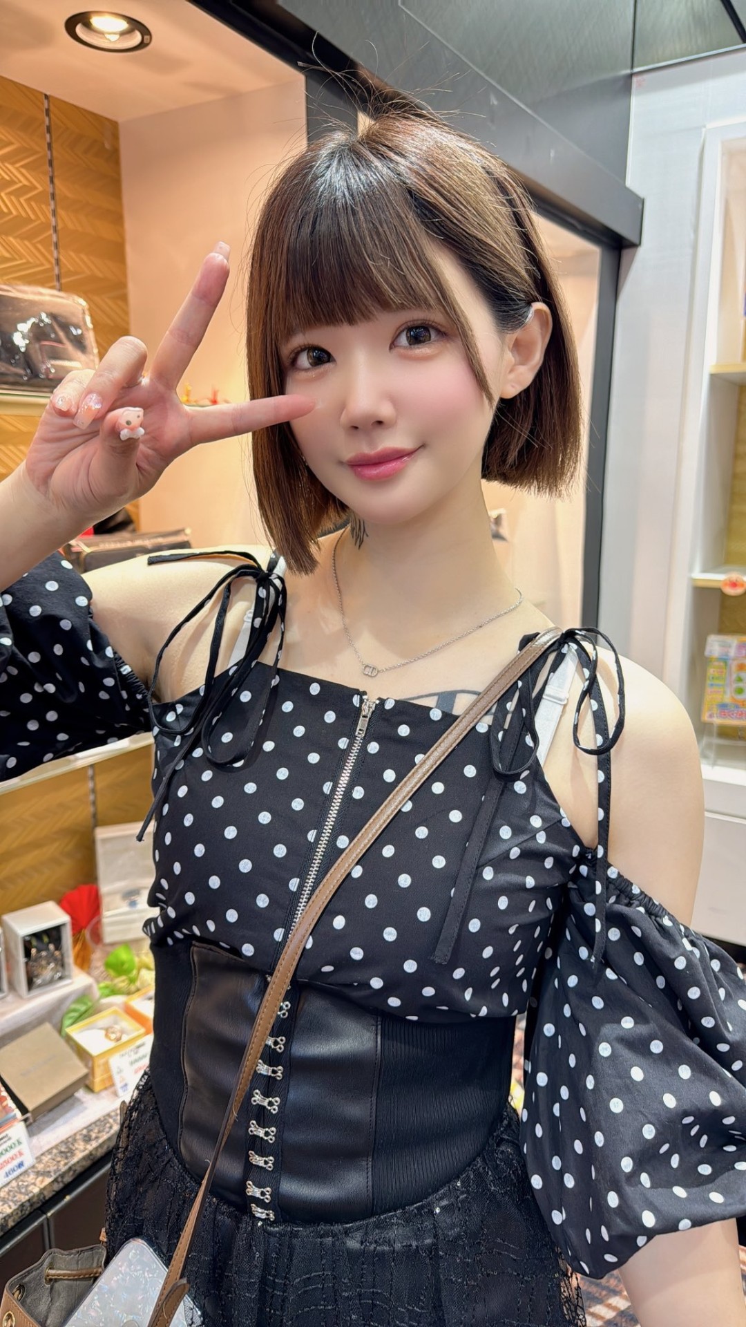 凉宫琴音 (白咲碧,Shirosaki Aoi)
