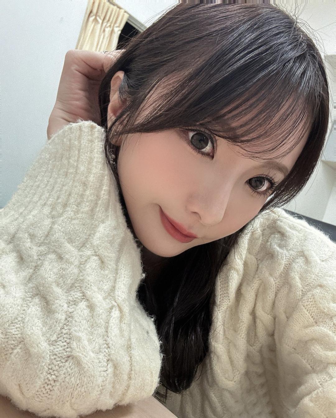 新妻优香 (新妻ゆうか,Niizuma Yuka)