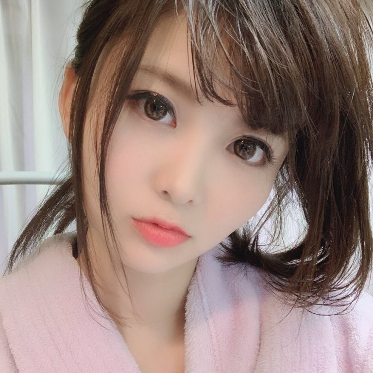 妃月留衣 (妃月るい,Hizuki Rui)