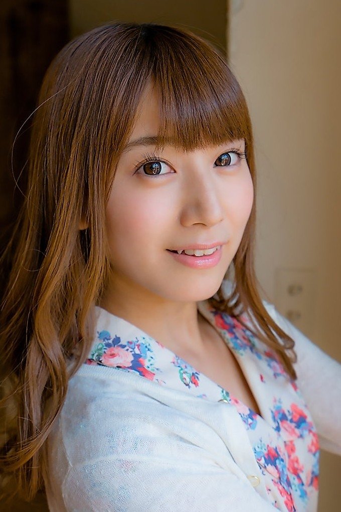 初川南 (初川みなみ,Minami Hatsukawa)