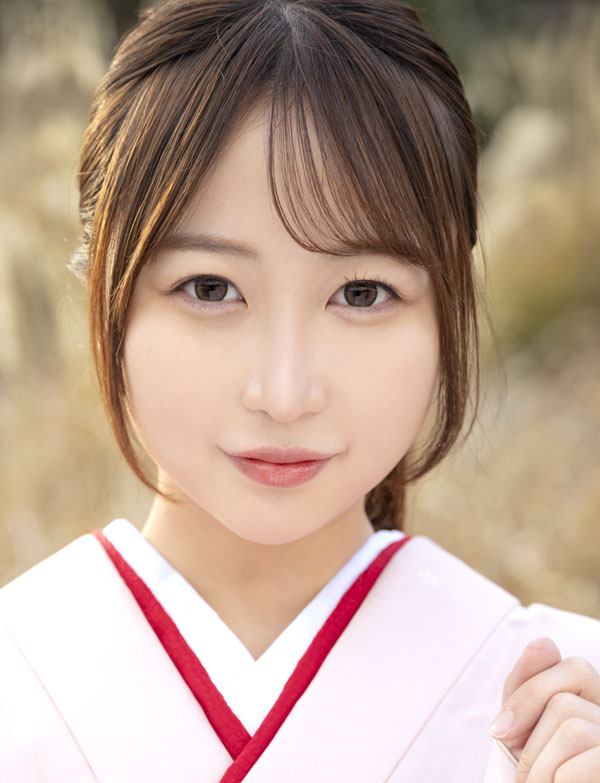 雨井理奈 (Amai Rina)