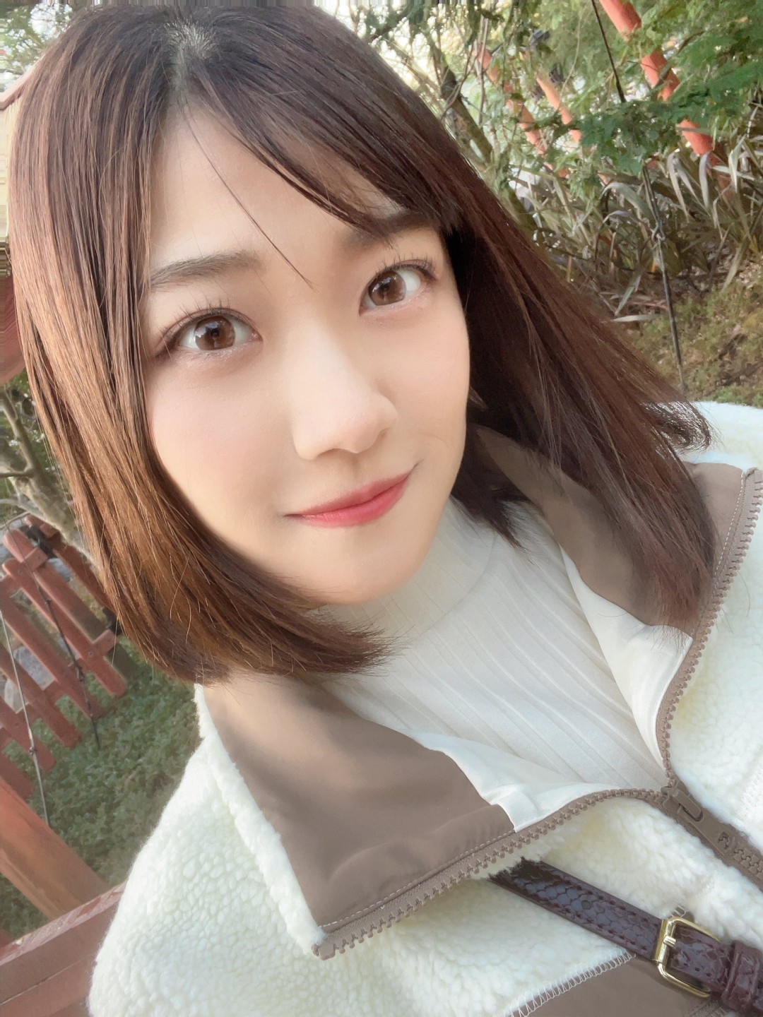 小梅惠奈 (小梅えな,Koume Ena)