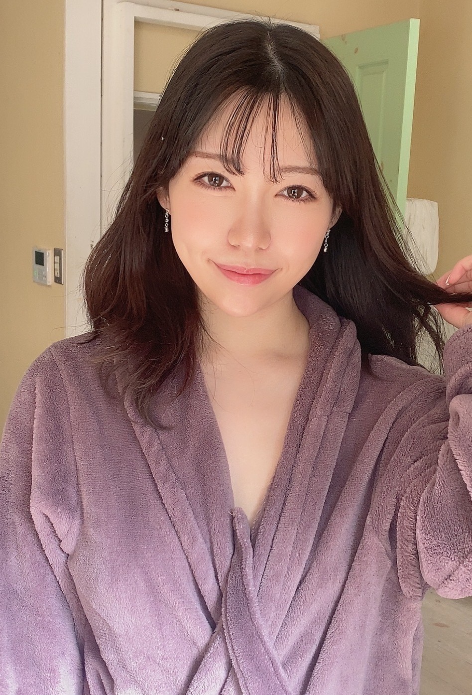 美河奈央(Mikawa Nao)