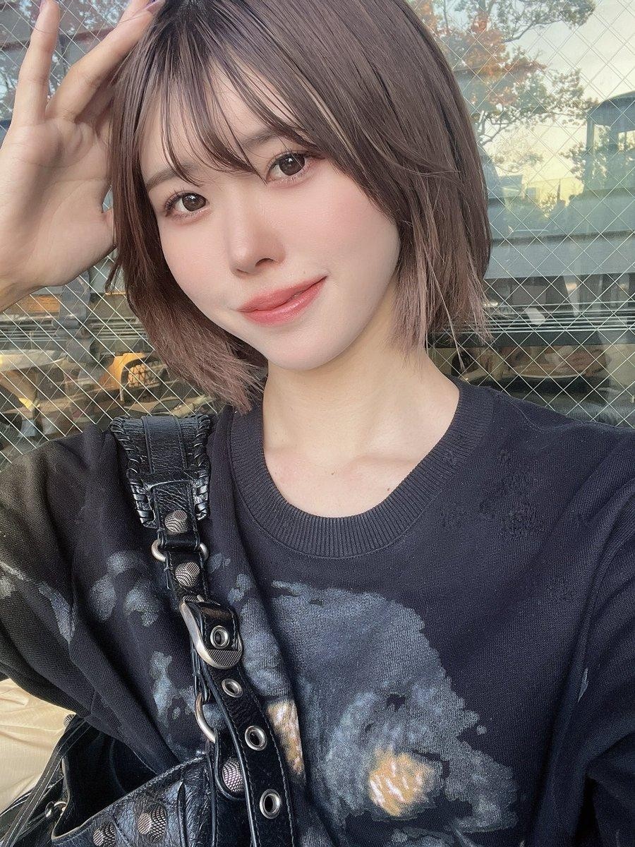 明日见未来 (明日見未来,Asumi Mirai)