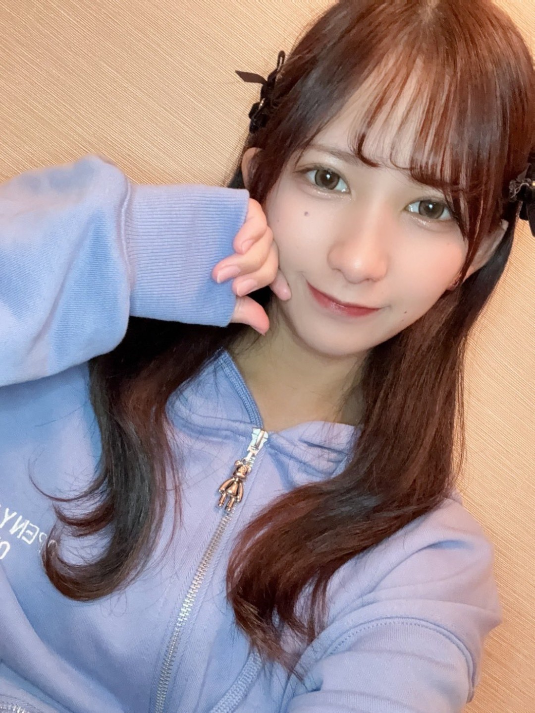 满岛安娜 (満島アンナ,Mitsushima Anna)