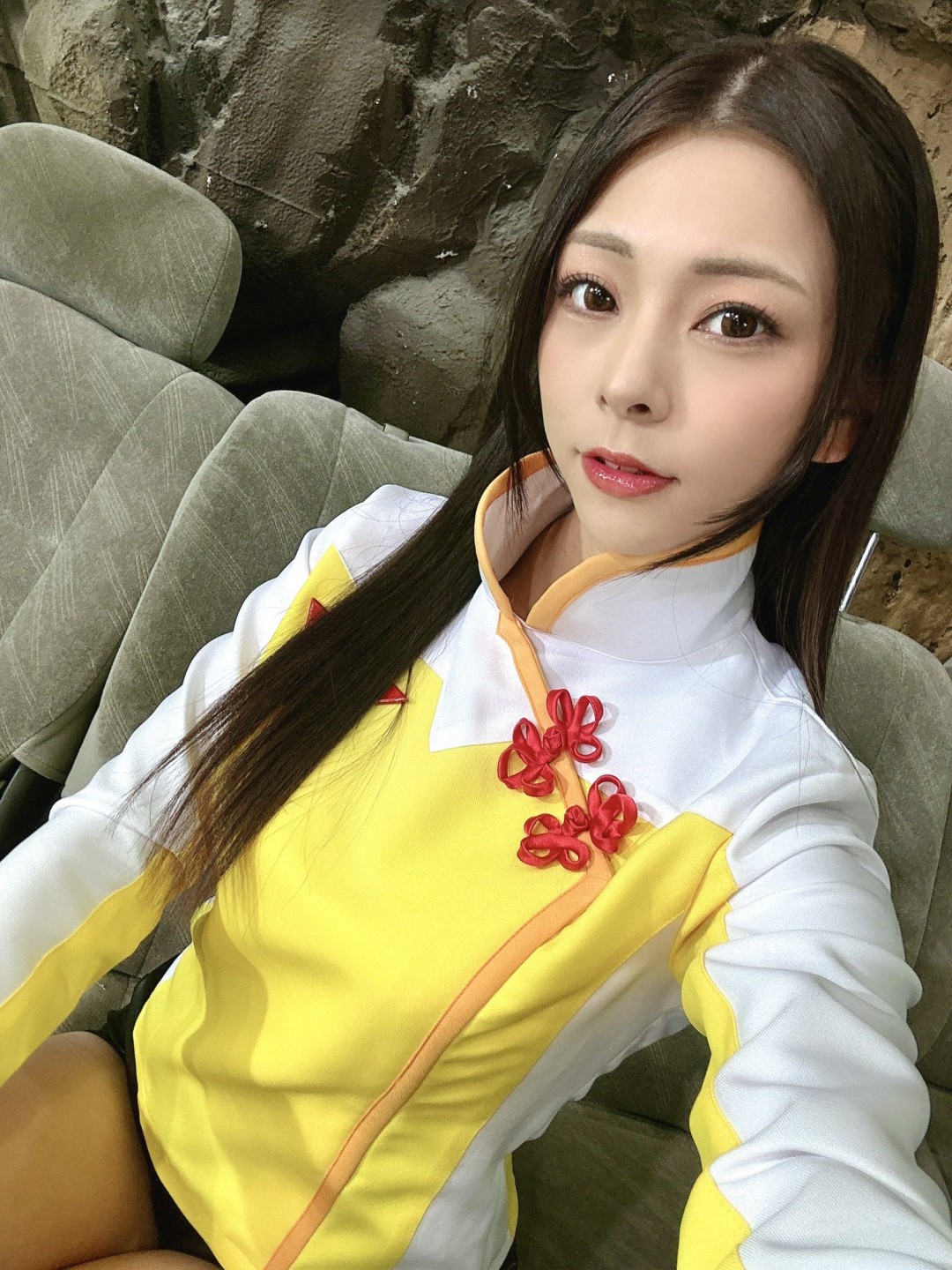 岬あずさ（みさき あずさ）