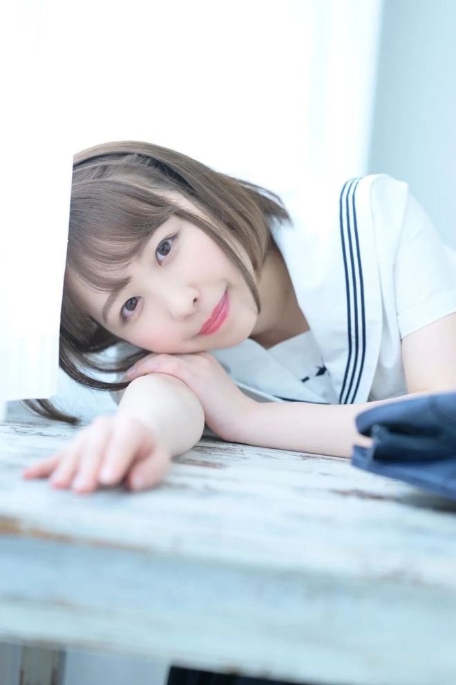 宍户里帆 (宍戸里帆,Riho Shishido)