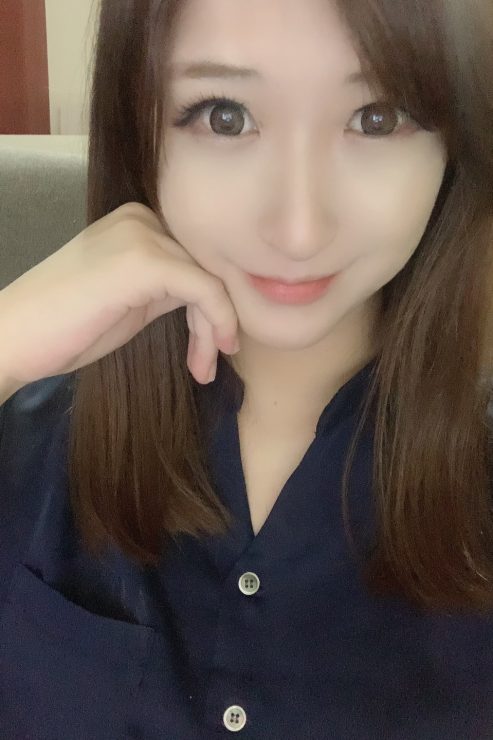 神波多一花 (Kamihata Ichika)