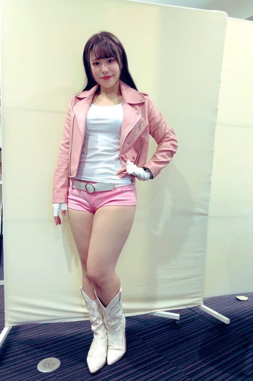 铃音真由 (鈴音まゆ,Suzune Mayu)