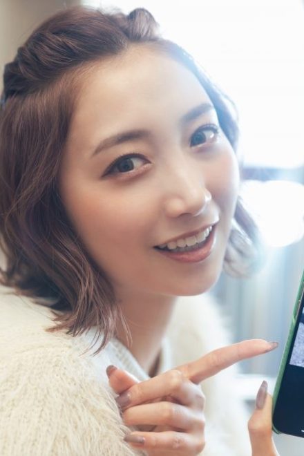 加美杏奈（かみ あんな，Kami Anna）